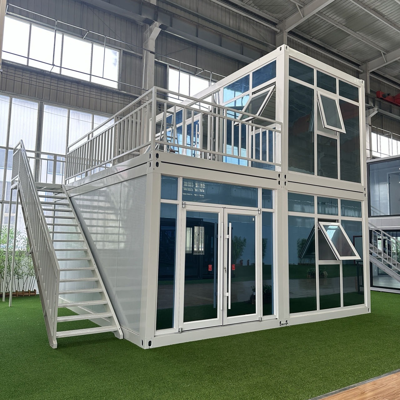 Casa 3 Modulos con ventanas